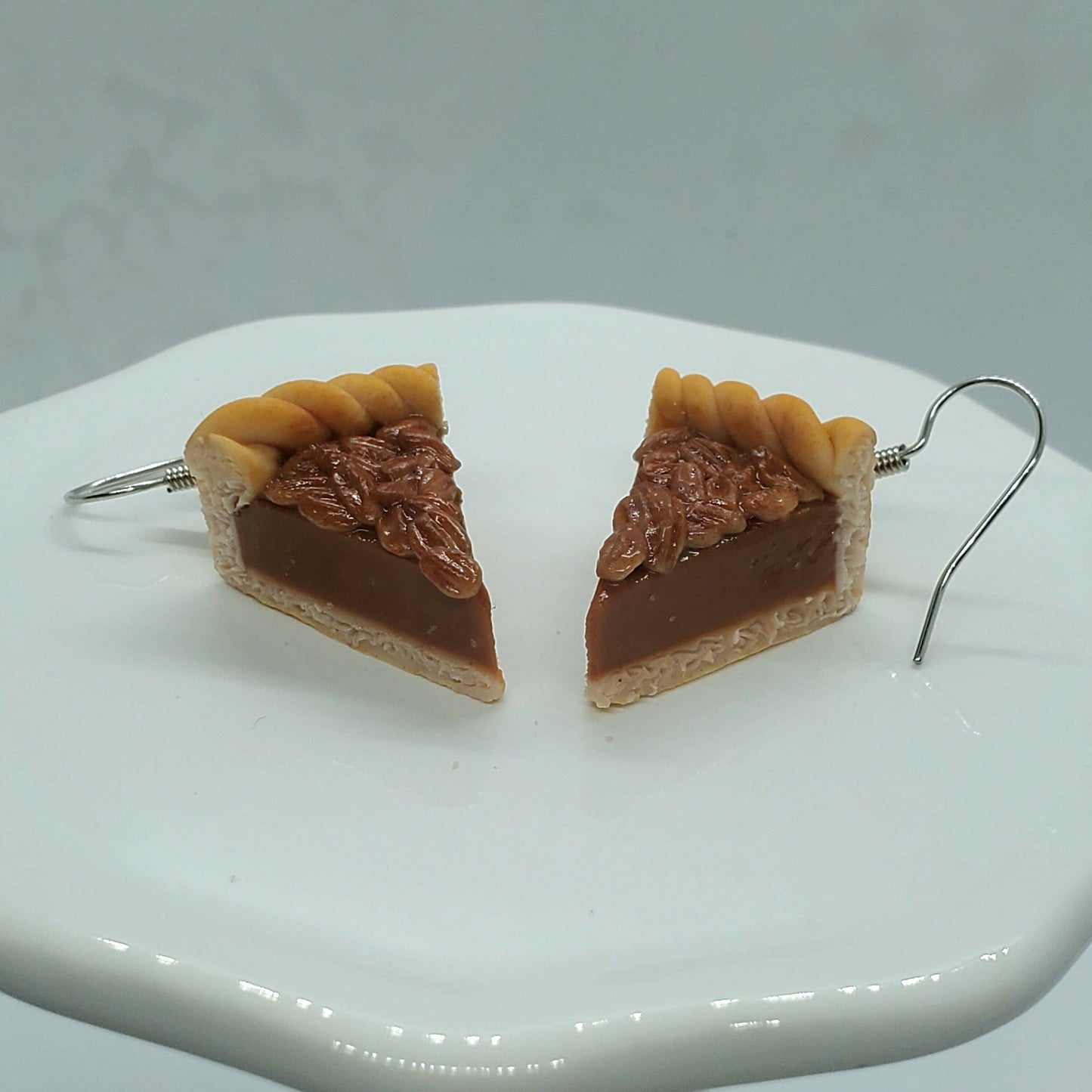 Pecan Pie Earrings Sides