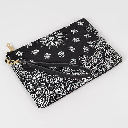 Quilted Bandana Pouch Lying Down Black