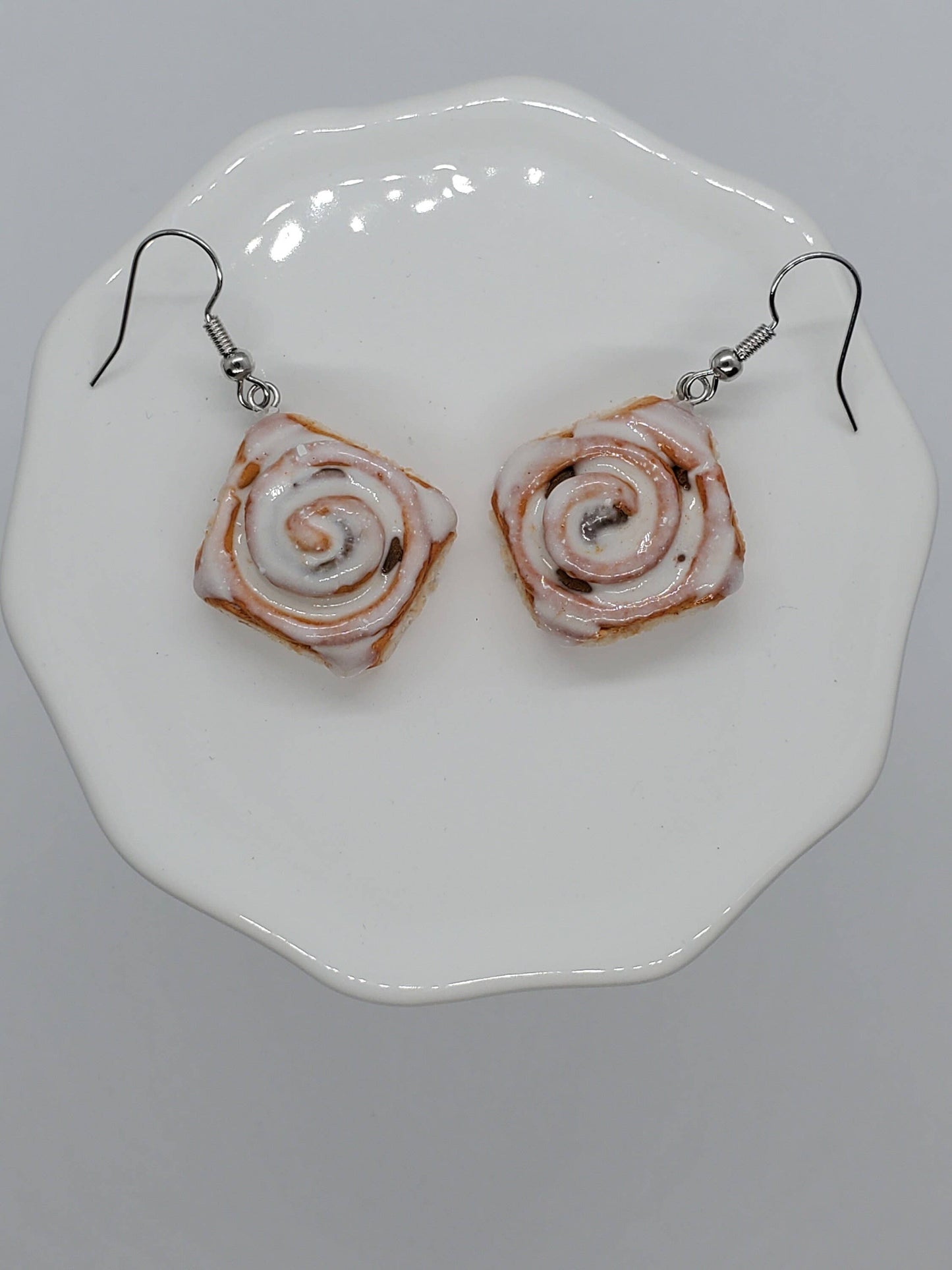 Realistic Cinnamon Roll Earrings Top View 3