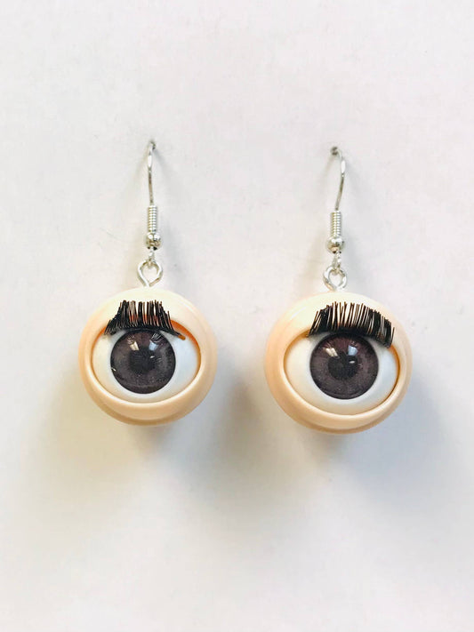 blinking eyeball doll eye earrings